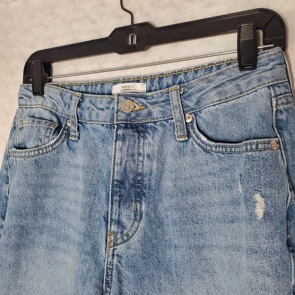 Forever 21 Baggy Jeans - Picture 3 of 6